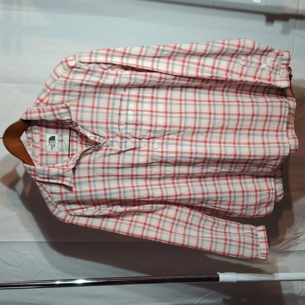 The North‎ Face plaid, light weight, collared long sleeve shirt.